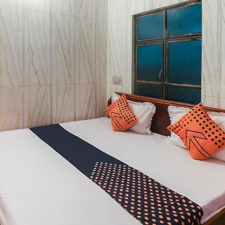 Spot On 67728 Ashish Guest House Jaunpur Exterior foto