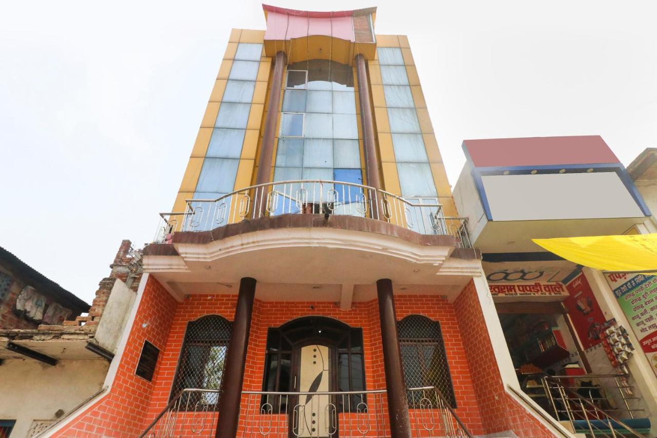 Spot On 67728 Ashish Guest House Jaunpur Exterior foto